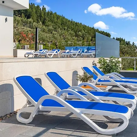 Luxury Sagnia, 4 En-suite Bedrooms, Sea Views Villa *