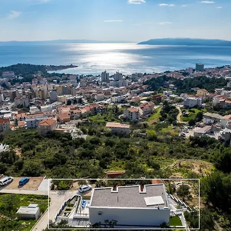 Luxury Sagnia, 4 En-suite Bedrooms, Sea Views *