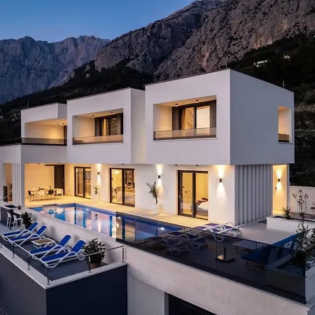 Luxury Sagnia, 4 En-suite Bedrooms, Sea Views 빌라 마카르스카