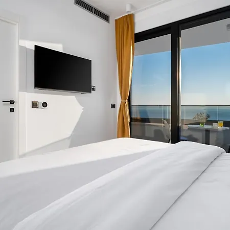 Luxury Sagnia, 4 En-suite Bedrooms, Sea Views Villa