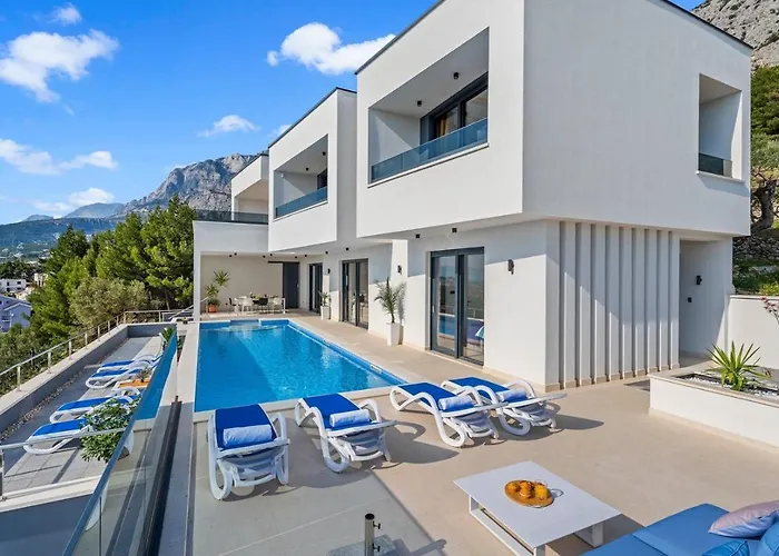 Luxury Sagnia, 4 En-suite Bedrooms, Sea Views Vila Makarska