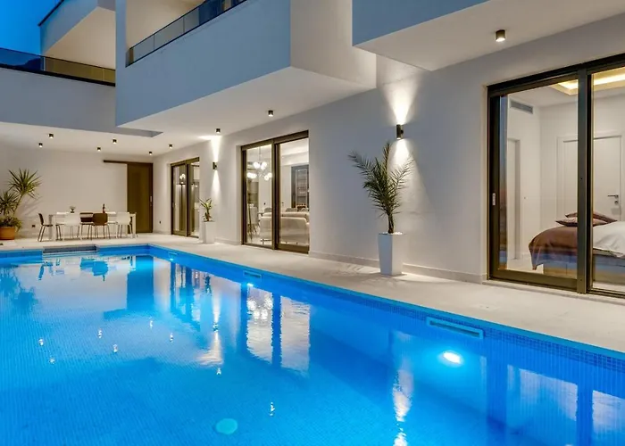 Vila Luxury Sagnia, 4 En-suite Bedrooms, Sea Views