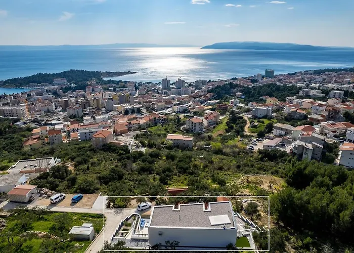 Luxury Sagnia, 4 En-suite Bedrooms, Sea Views *